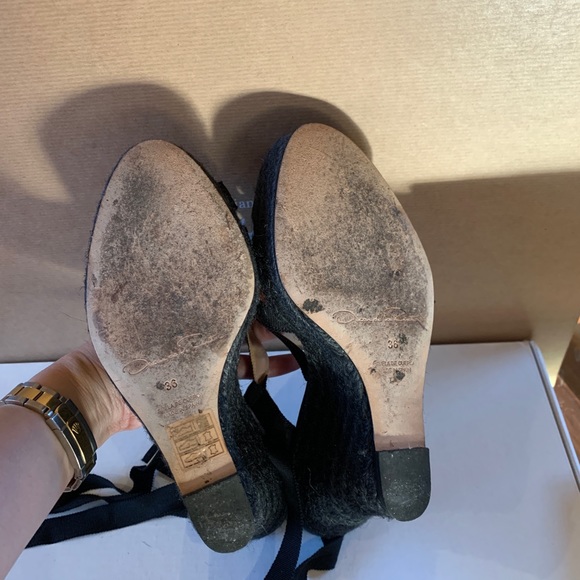 Price reduction!!! Oscar de la Renta Wrap tie wedge sandal - Picture 6 of 7